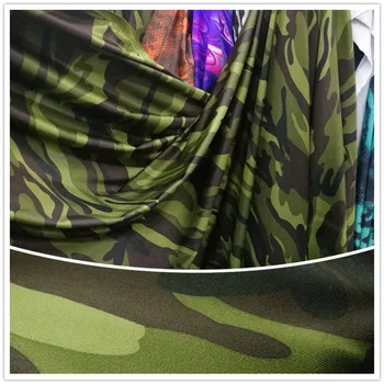ירוק הסוואה מודפס בגדי בד כותנה/לייקרה סרוגים בד למתוח בד DIY תפירה ספורטוויר גרביונים בגדים